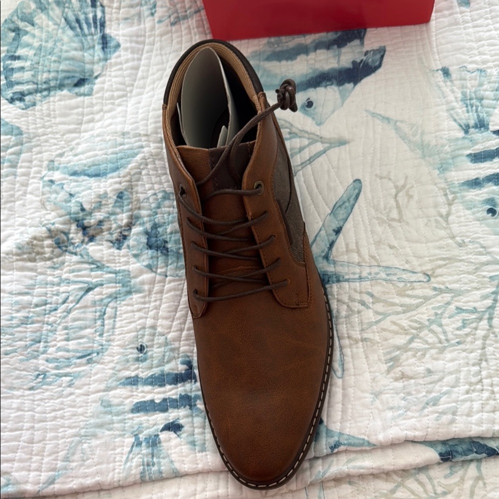 Sonoma Brown Leather Chukka Boots with Stitching Details